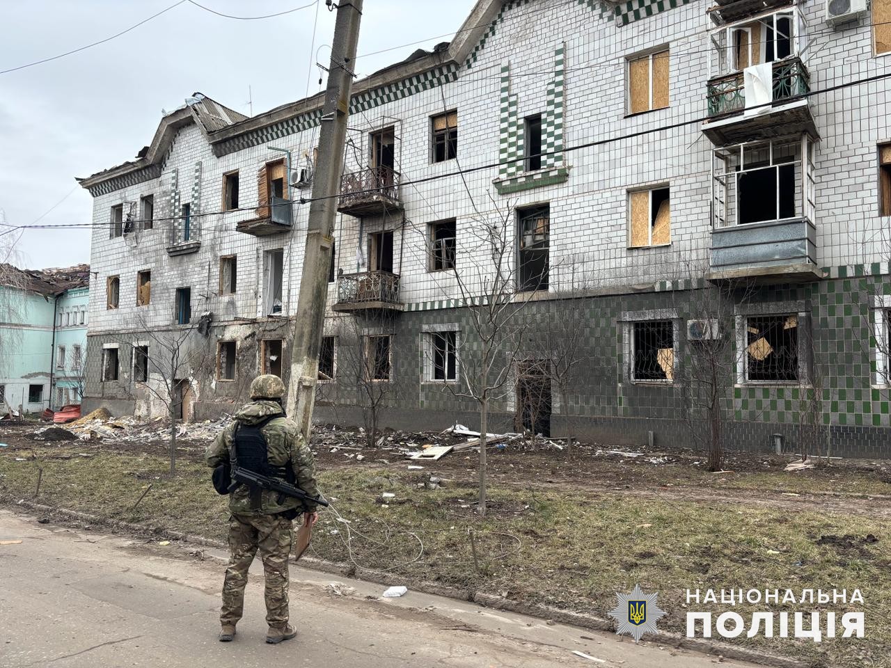 Поврежден многоквартирный дом в Донецкой области