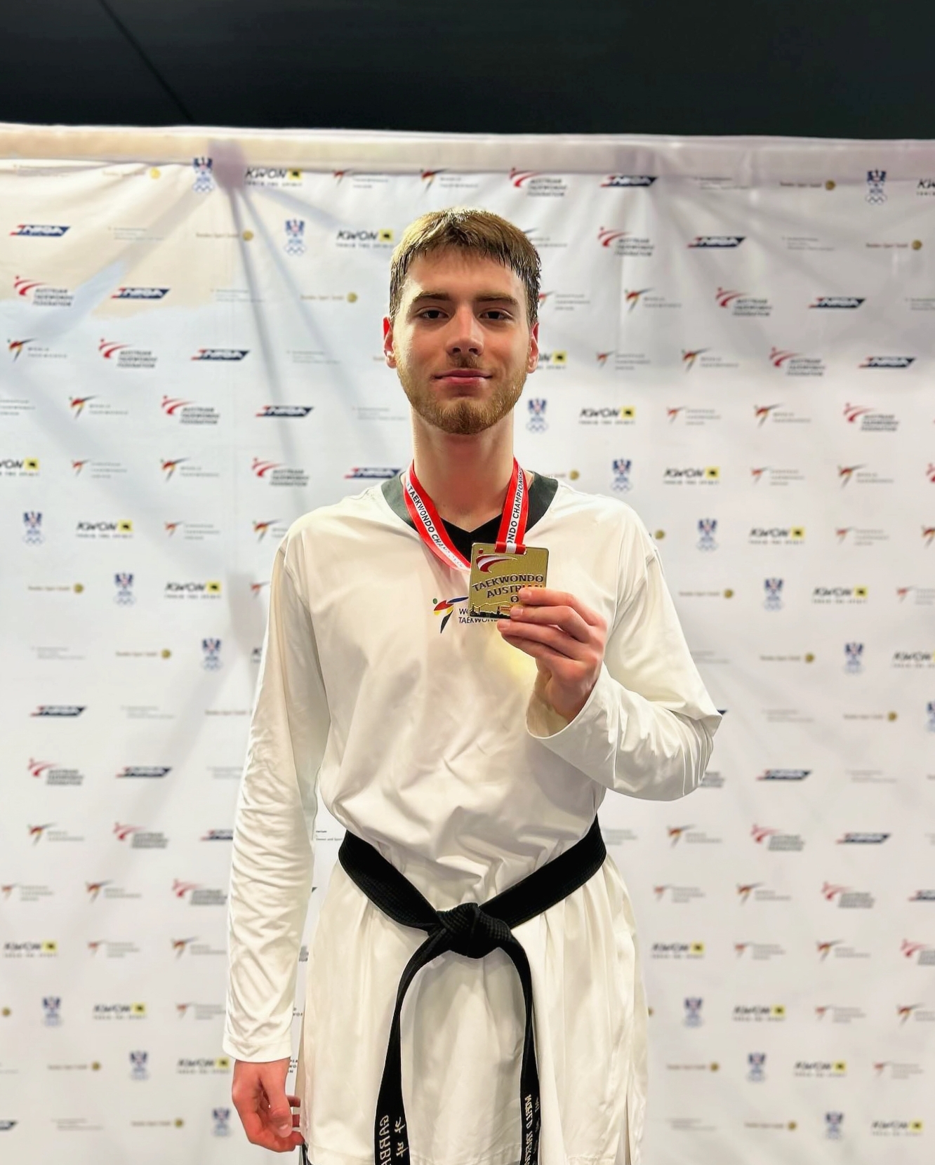 Тхэквондист из Дружковки победил на турнире в Австрии (ФОТО) 1