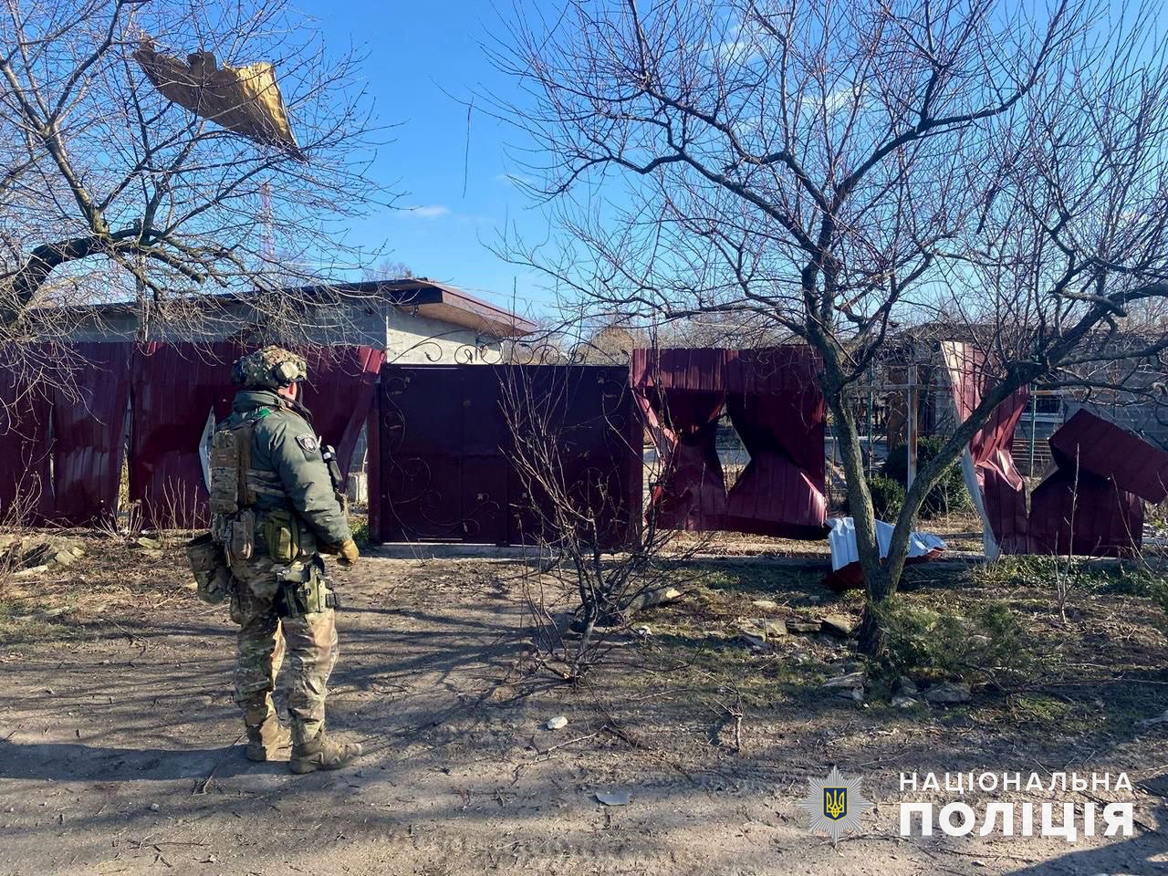 Полиция в Донецкой области фиксирует последствия обстрела