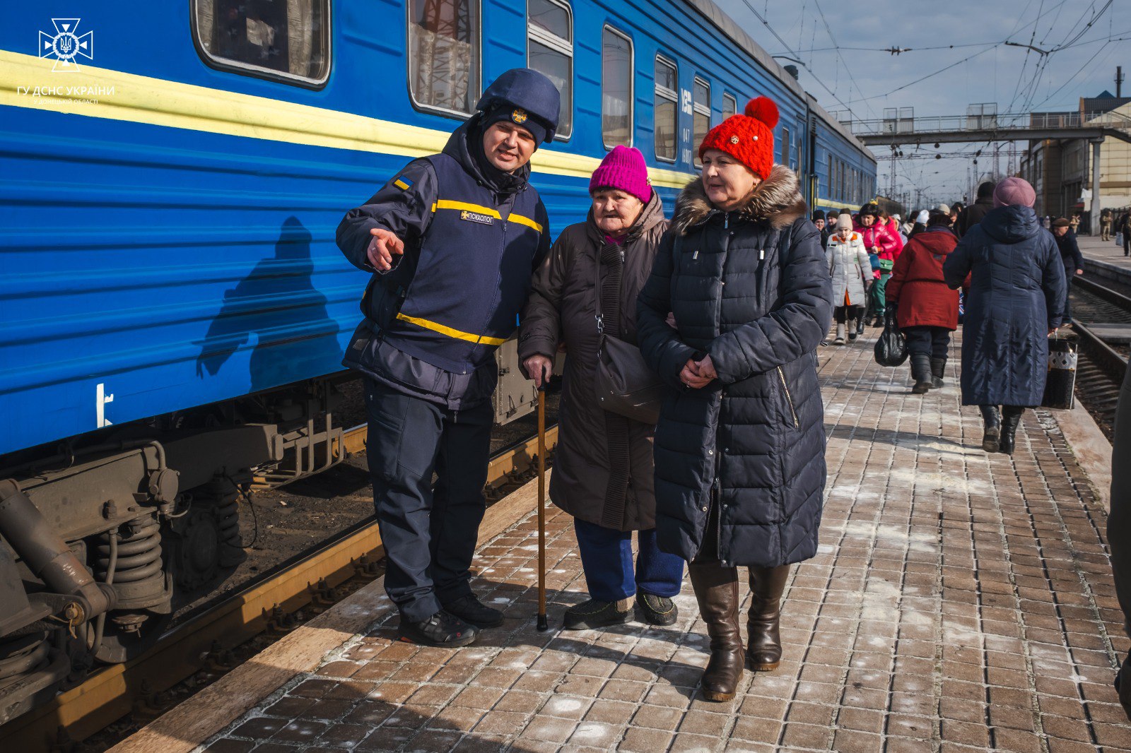 Изображение к публикацииЭвакуационный поезд из Покровска в марте 2024 года: график