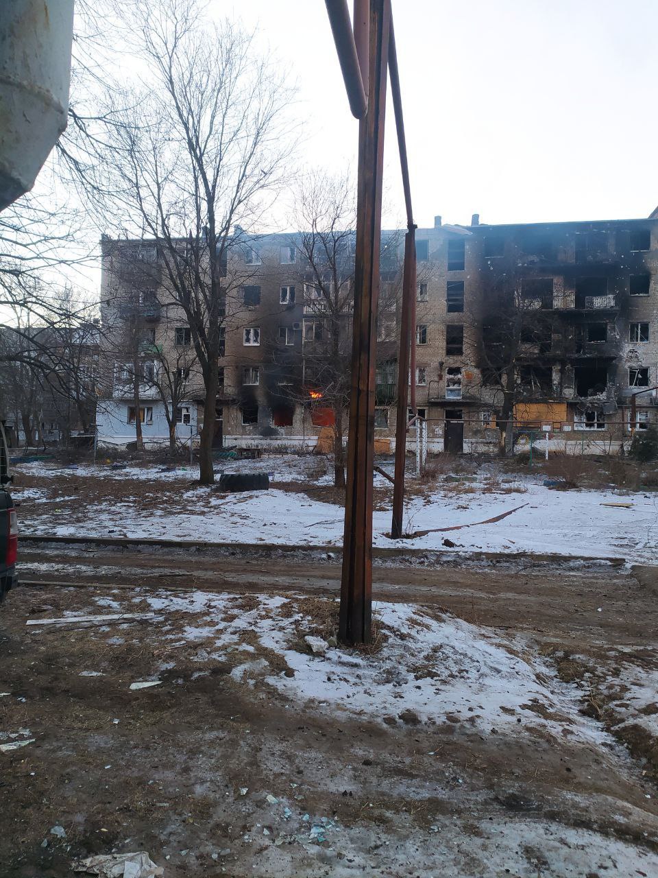 Багатоповерхівка по вулиці Першотравневій у Парасковіївці взимку 2024 року