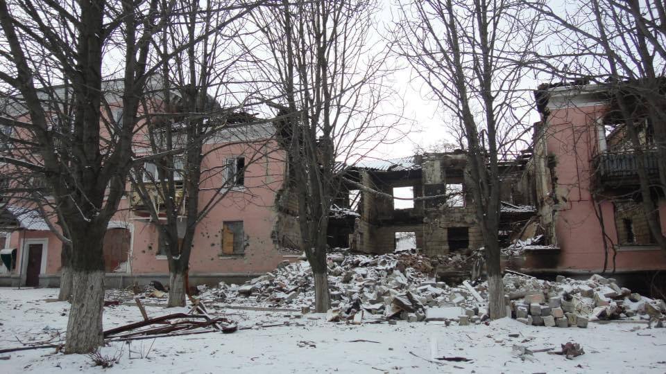 Будинок який зруйнували у Дебальцевому у 2015 році