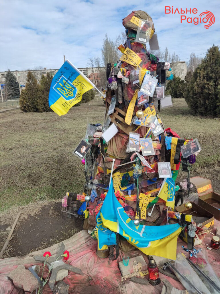 Жителі Костянтинівки вшанували пам'ять земляків, які загинули у війні з Росією