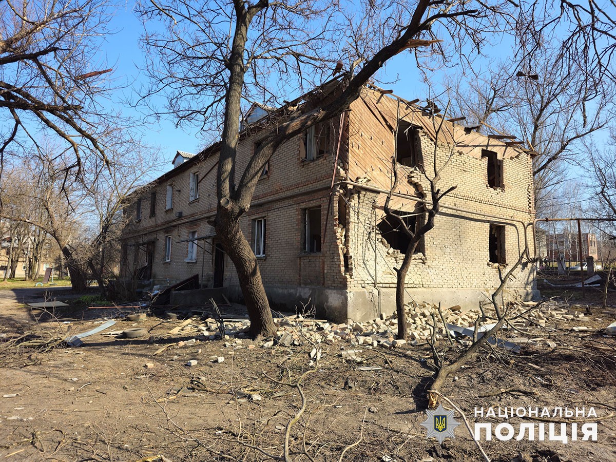 Дом в Донецкой области обстреляли