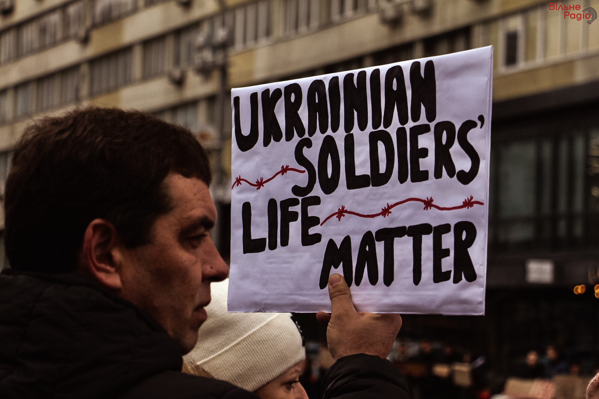 “Полон вбиває”. У Києві пройшла чергова акція на підтримку військовополонених (ФОТО) 7