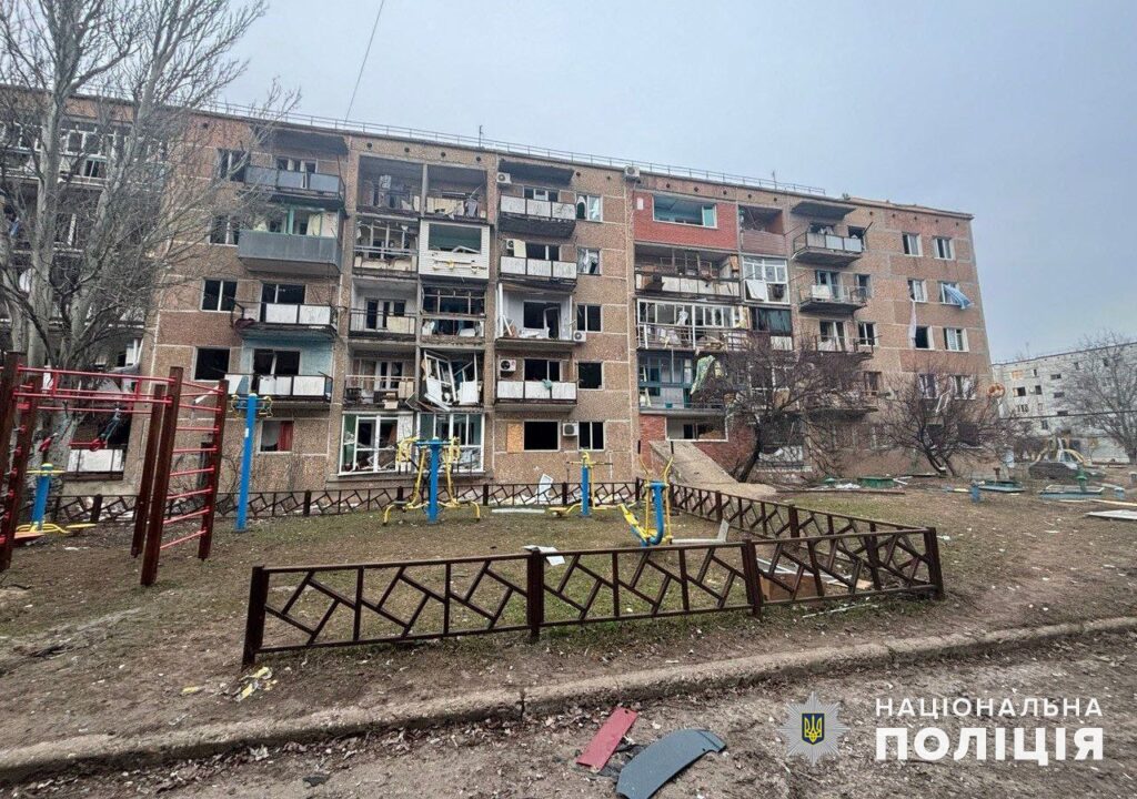 Область обстріляли авіабомбами, ракетами та артилерією, є 19 поранених: як минуло 3 березня на Донеччині (ЗВЕДЕННЯ, ФОТО)