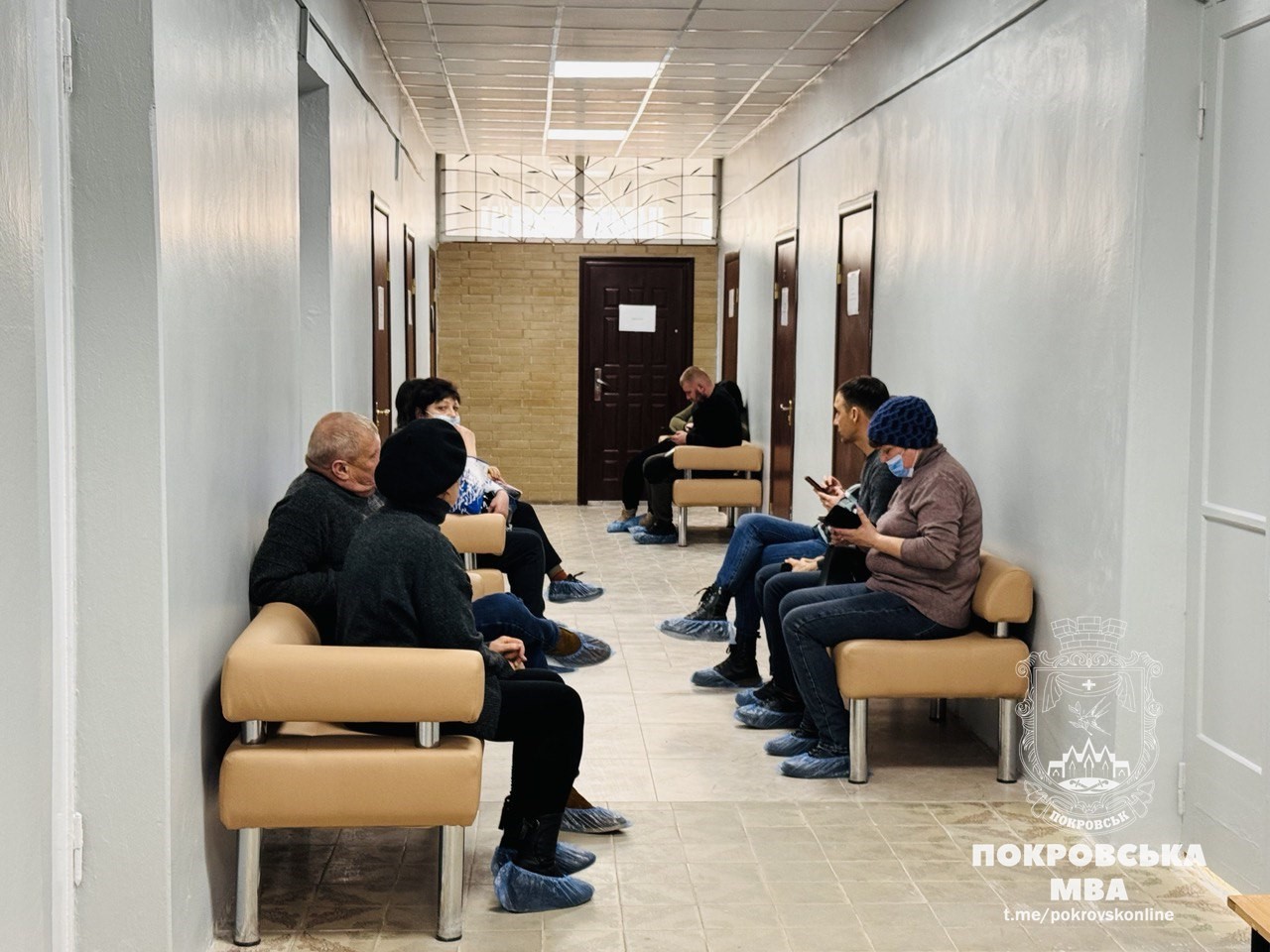 В Покровске снова работает городская амбулатория, которую оккупанты повредили накануне Нового года 1
