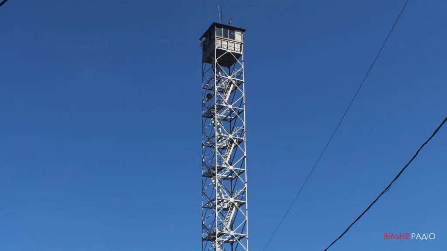 Вежа з камерами спостереження за лісами, 2021 рік