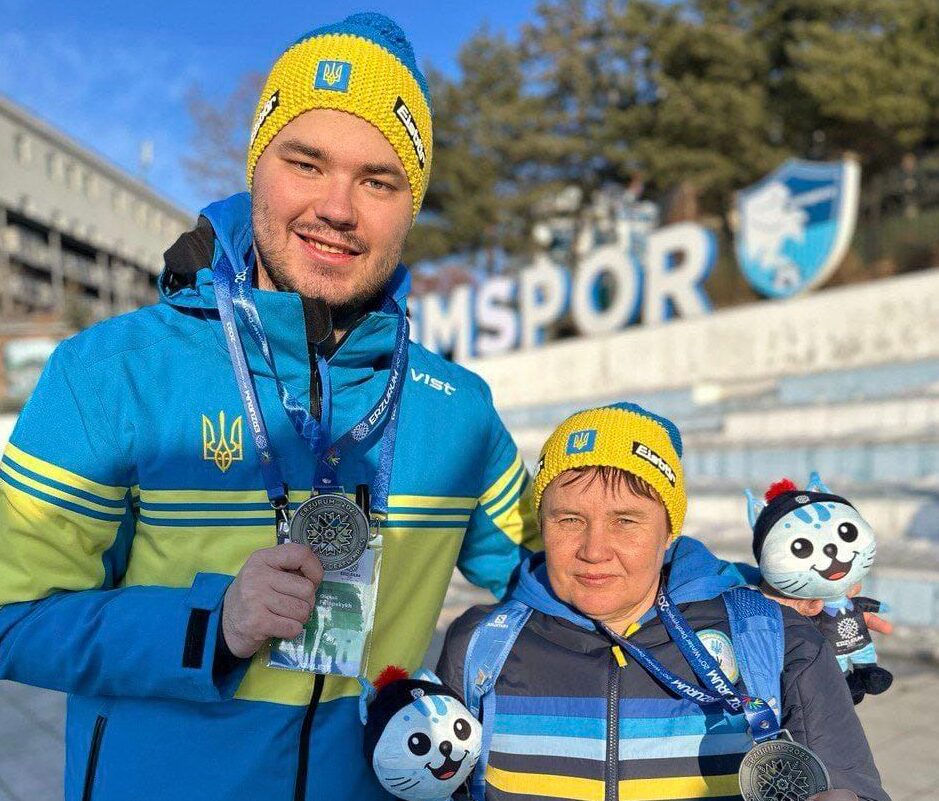 Двое шахматистов из Донецкой области получили серебряные награды на XX зимних Дефлимпийских играх