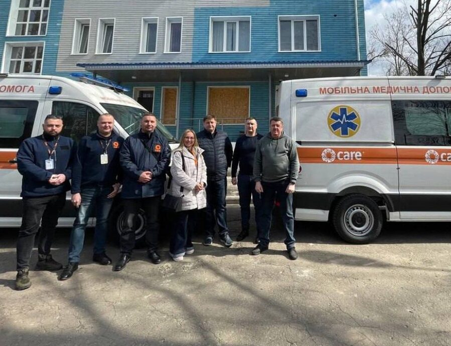 Краматорск получил две дополнительные машины “скорой” от благотворителей (ФОТО)