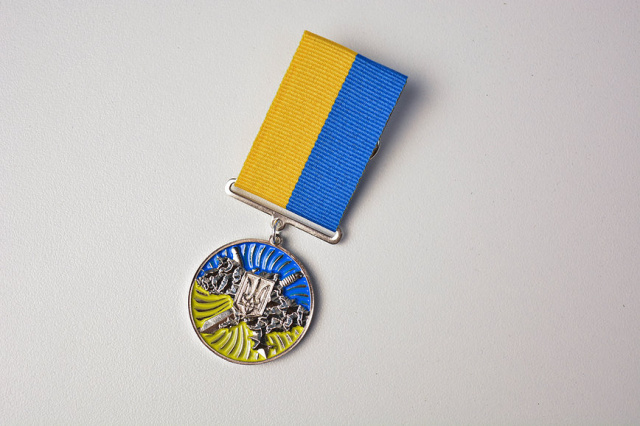 В Торецкой громаде купили медалей и памятных знаков почти на 400 тысяч гривен (детали)