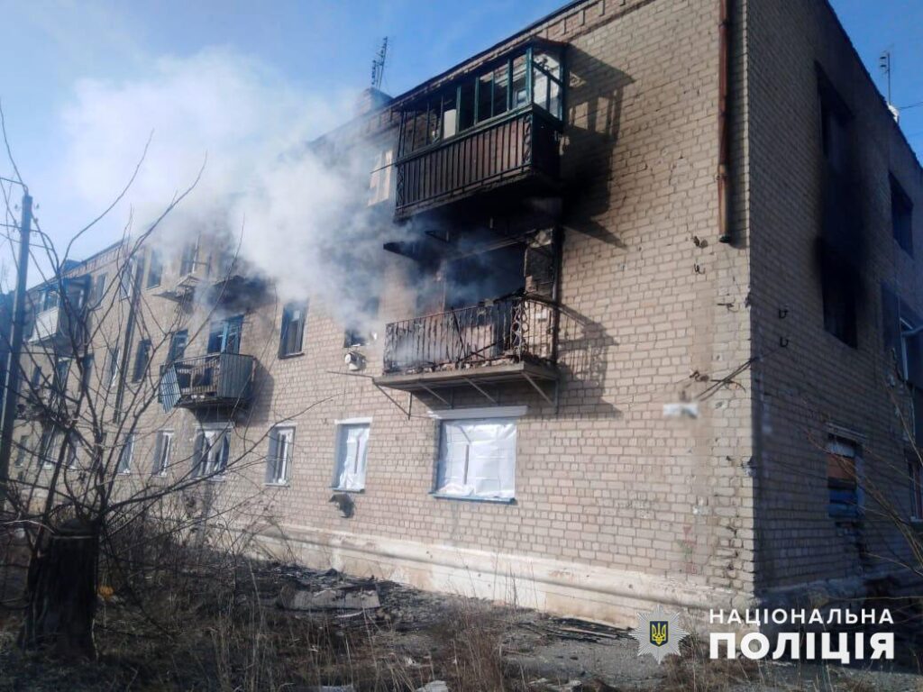 Російські окупанти обстріляли Красногорівку, там загинув чоловік поважного віку