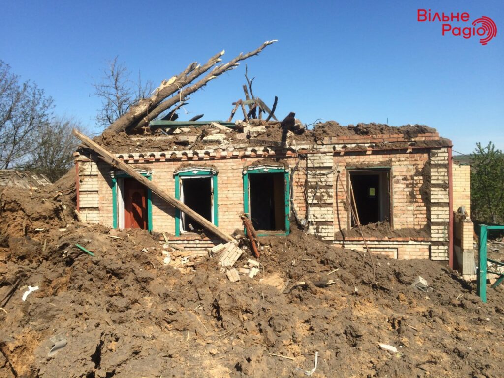 141 переселенцю допомогли у лютому відновити права власності на знищені будинки через Офіс омбудсмена: як звернутись по допомогу