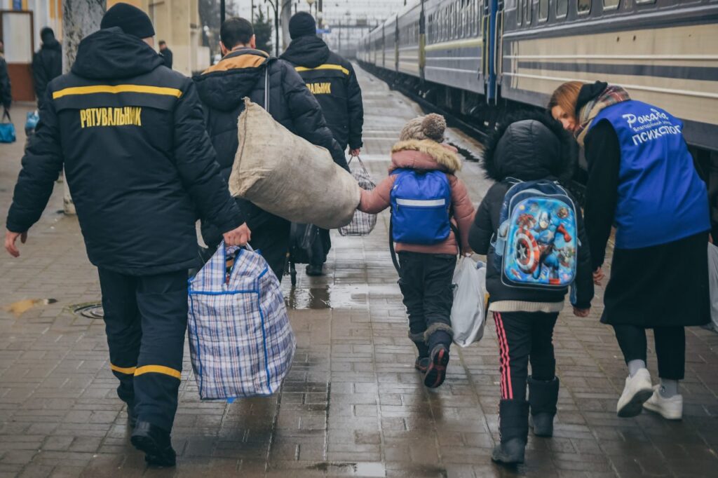 В воскресенье Ровенская область приняла первый эвакуационный поезд из Донецкой области (ФОТО)