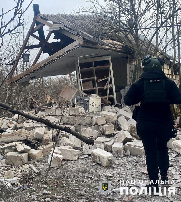 Разрушили оккупанты дом в Донецкой области