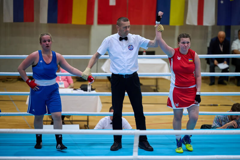 Боксерка з Костянтинівки виборола “бронзу” на молодіжному чемпіонаті Європи (ФОТО)