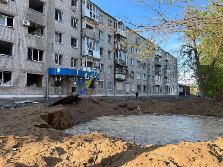 За три місяці до Слов’янська повернулися близько 4 тисяч людей, — очільник МВА про ситуацію в місті та усунення наслідків обстрілів