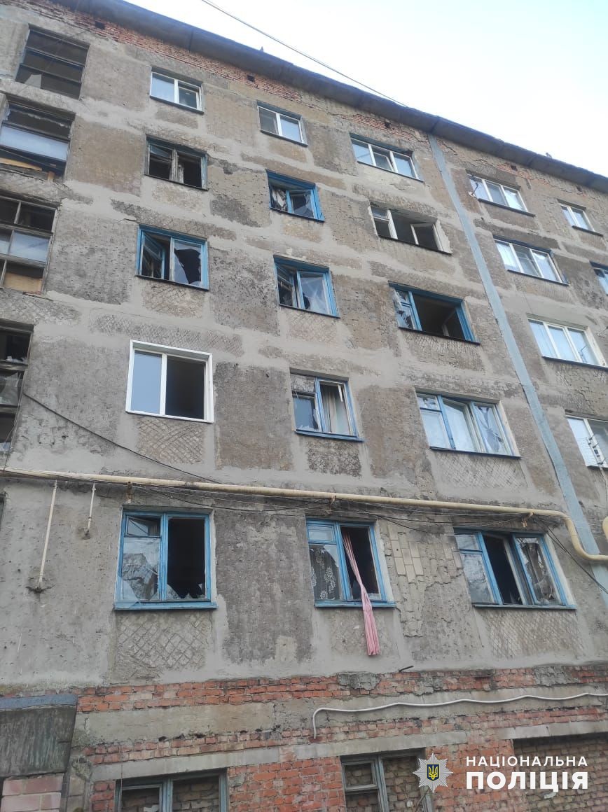Выбитые окна в Донецкой области