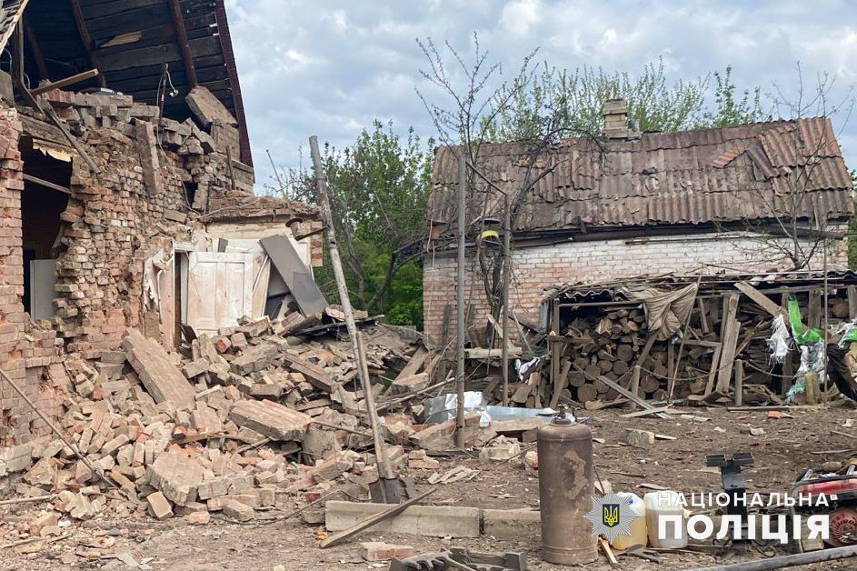 Российская армия обстреляла Цукурино и Украинск 21 апреля, есть четверо пострадавших и один погибший человек