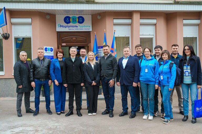 Новий побутовий центр для переселенців із Маріуполя відкрився у Вінниці (ФОТО)