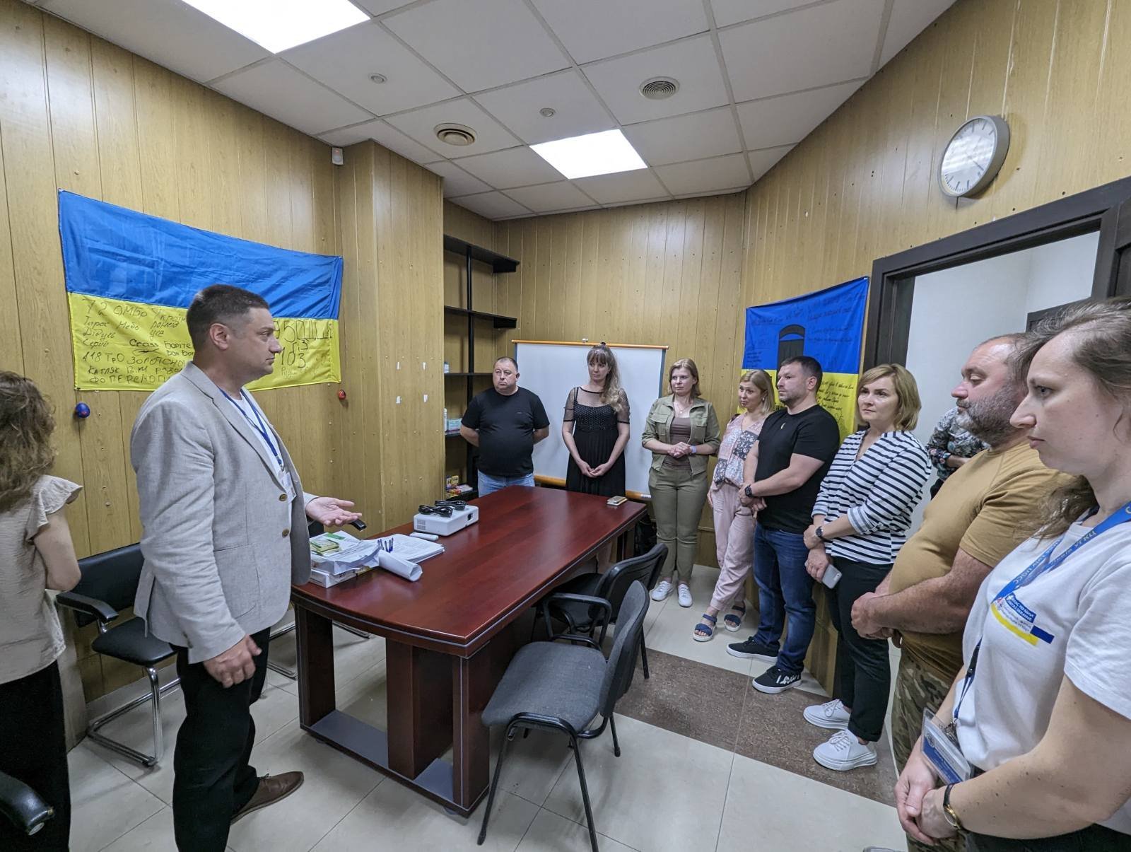 Осередок підтримки ВПО Маріупольського району “Серце сходу”. Фото: Маріупольська РДА