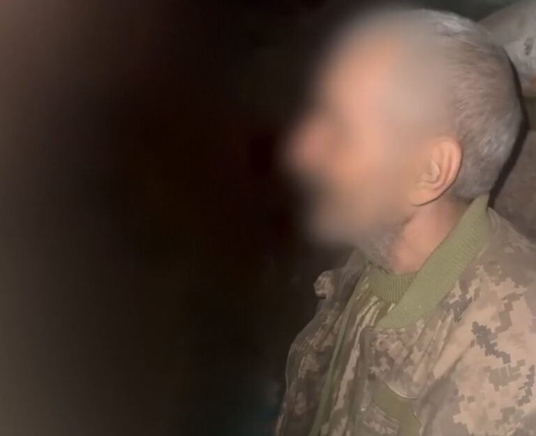 Прикордонники на Донеччині взяли в полон росіянина, який одягнув український кітель