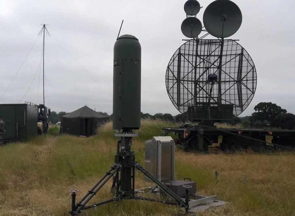 Радары для ПВО, РЭБ и лодки: Великобритания анонсировала новый пакет помощи для Украины