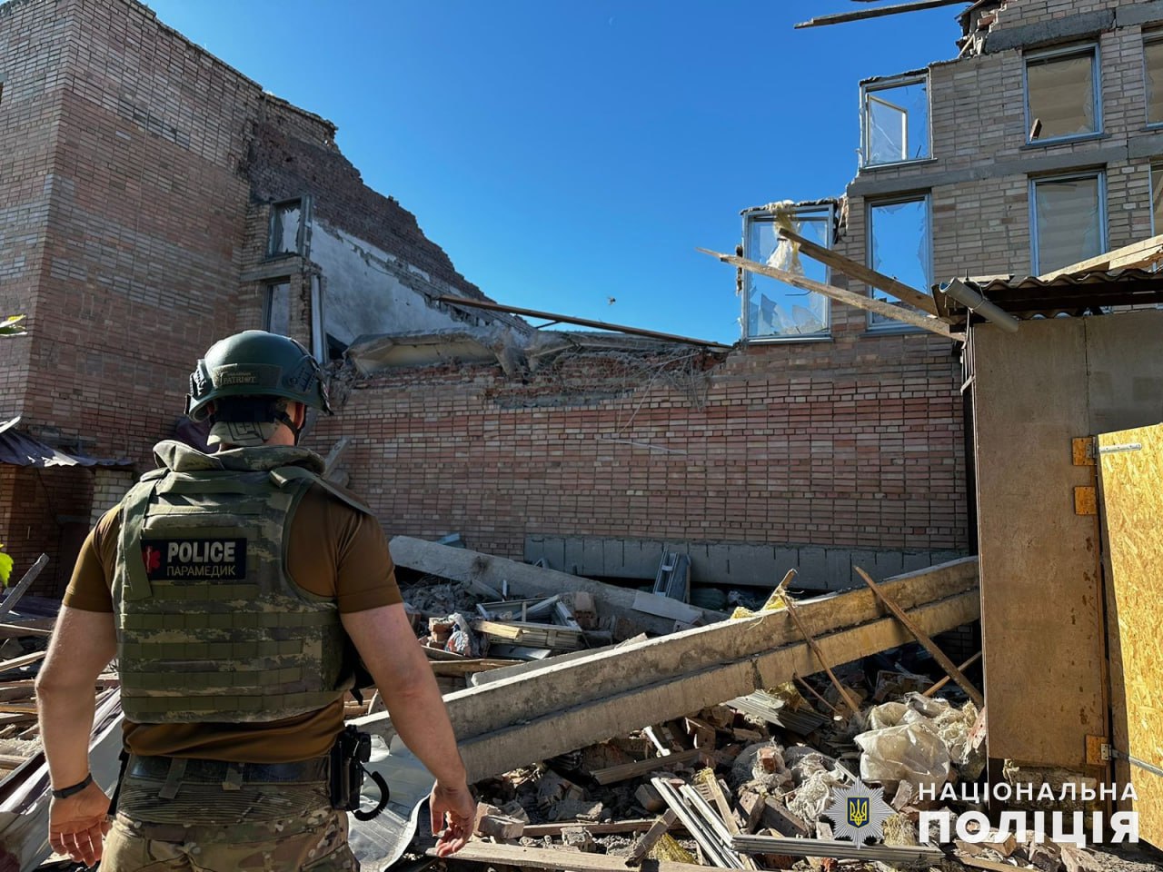 Последствия российских атак 4 мая. Фото: ГУНП Донецкой области