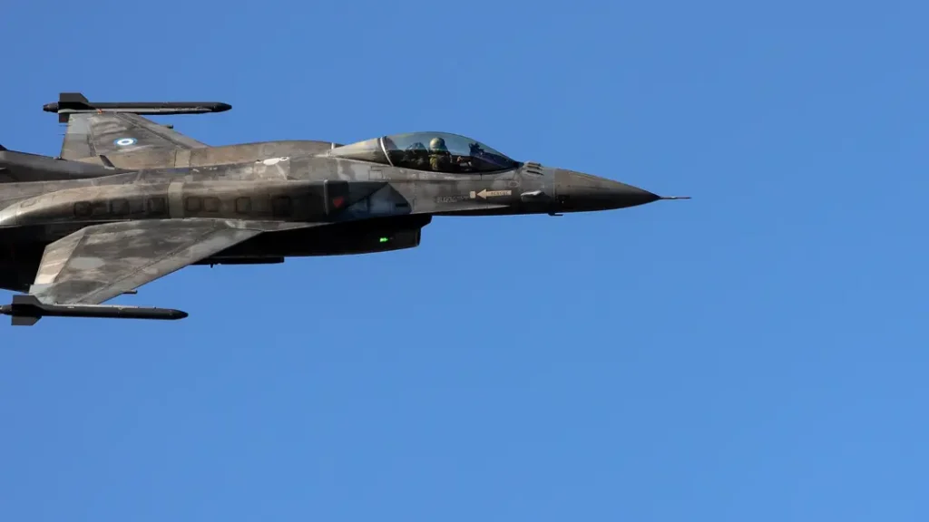 Некоторые F-16 будут хранить на авиабазах не в Украине, чтобы они не стали мишенями россиян, — Командование Воздушных сил ВСУ
