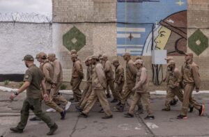 Перегляньте новину: Для участия в войне освободили уже 2750 украинских осужденных, — министр юстиции Малюська Для участия в войне освободили уже 2750 украинских осужденных, — министр юстиции Малюська