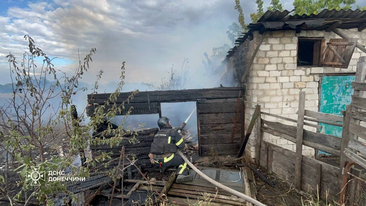 Новогродівка пожежа 31 липня після обстрілу