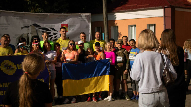 На Донеччині розпочали реєстрацію на всеукраїнський забіг “Шаную воїна, біжу за героїв України”: як долучитися