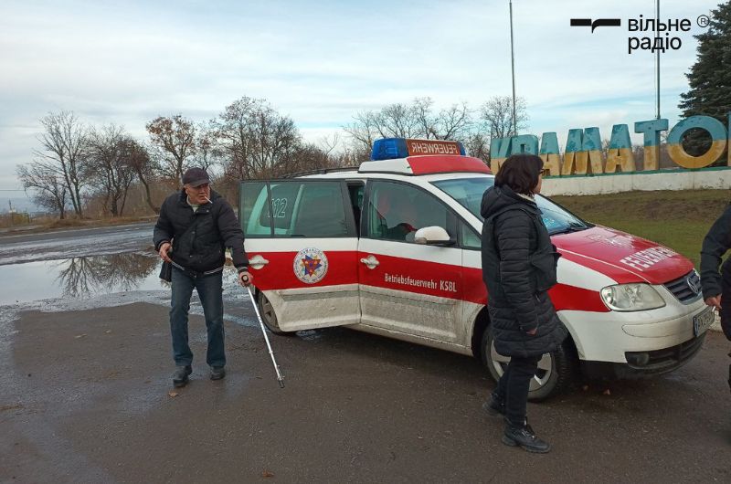 Зображення до посту: Між обстрілами в нещодавно спокійному місті: репортаж з евакуації людей з Костянтинівки