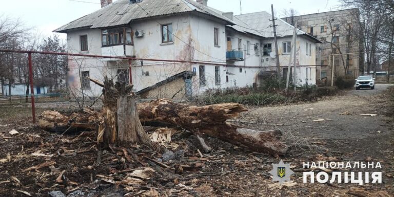 Одна цивільна людина загинула, ще двоє зазнали поранень: як минуло 29 грудня на Донеччині (ЗВЕДЕННЯ)