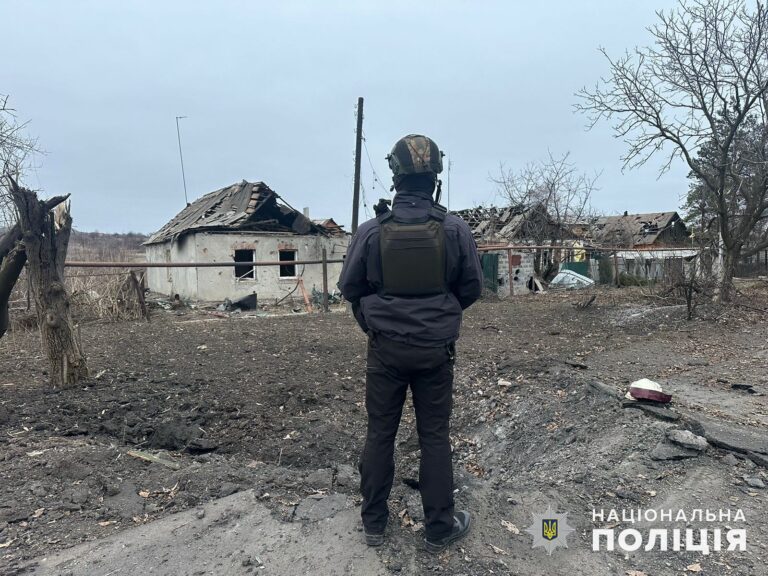 Захватчики массированно били по Константиновке, погиб гражданский человек, ранены восемь: как прошло 22 января в Донецкой области (СВОДКА)