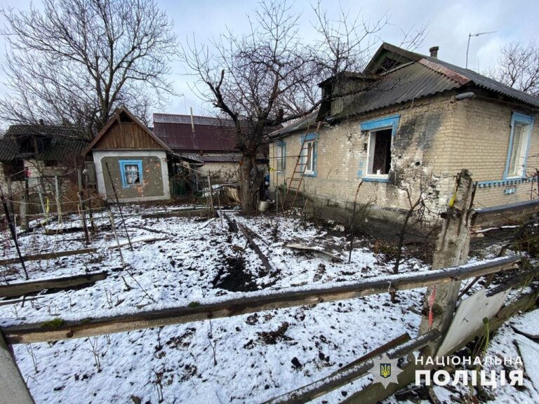 “Рекорди” за кількістю штурмів Покровського фронту та одна загибла цивільна у регіоні: доба 18 січня на Донеччині (ЗВЕДЕННЯ)