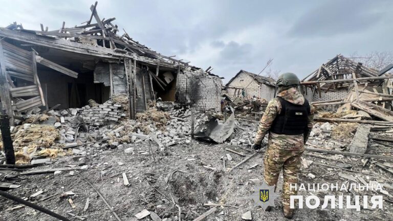 У Покровську загинула цивільна жінка, в Іллінівській громаді одна людина поранена: як минуло 3 березня на Донеччині (ЗВЕДЕННЯ)