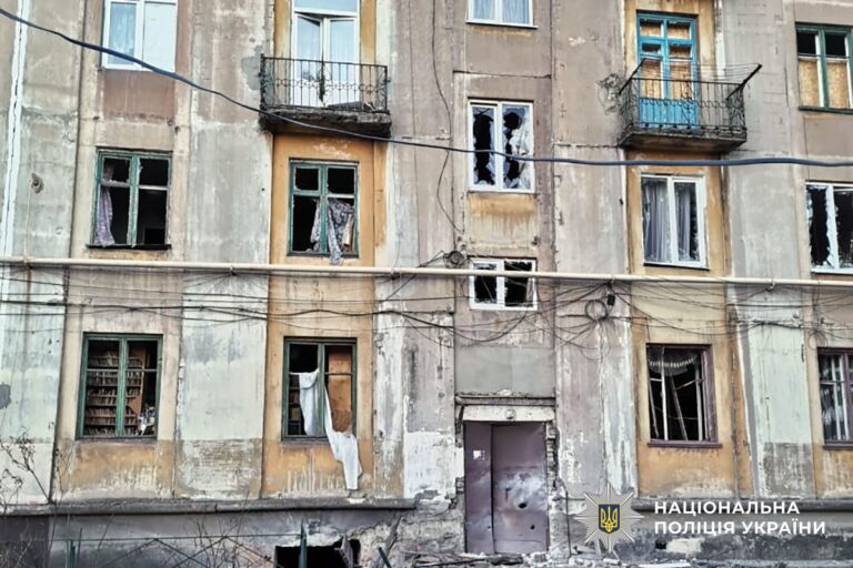 Перегляньте новину: Під вогнем росіян Шахове, Покровськ, Родинське, є загиблі і поранені: як минуло 29 квітня в Донецькій області (ЗВЕДЕННЯ) Під вогнем росіян Шахове, Покровськ, Родинське, є загиблі і поранені: як минуло 29 квітня в Донецькій області (ЗВЕДЕННЯ)