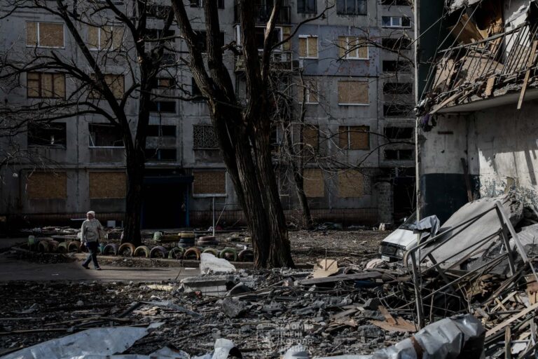 «Просят тишины на 9 мая, а сами бьют»: более 2,5 тысячи дронов, авиабомб и ракет использовала Россия против Украины за неделю