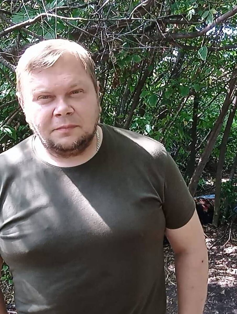 Зображення до посту: После войны хотел разминировать территории в Донецкой области: вспомним 45-летнего защитника Юрия Бузикова