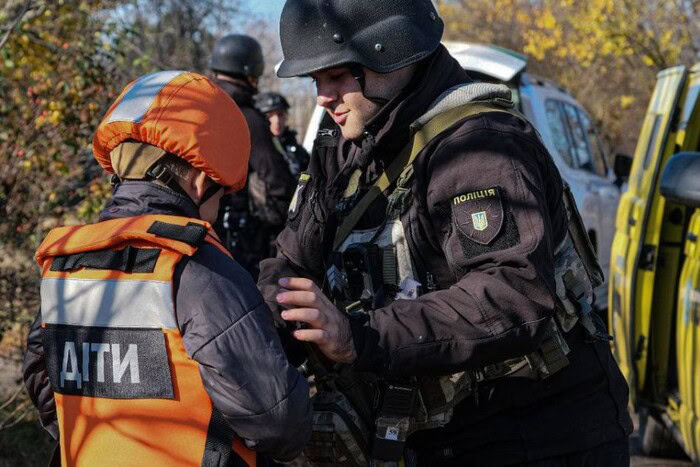 Скільки дітей залишаються у зоні примусової евакуації Донецької області на початок травня 2025 року