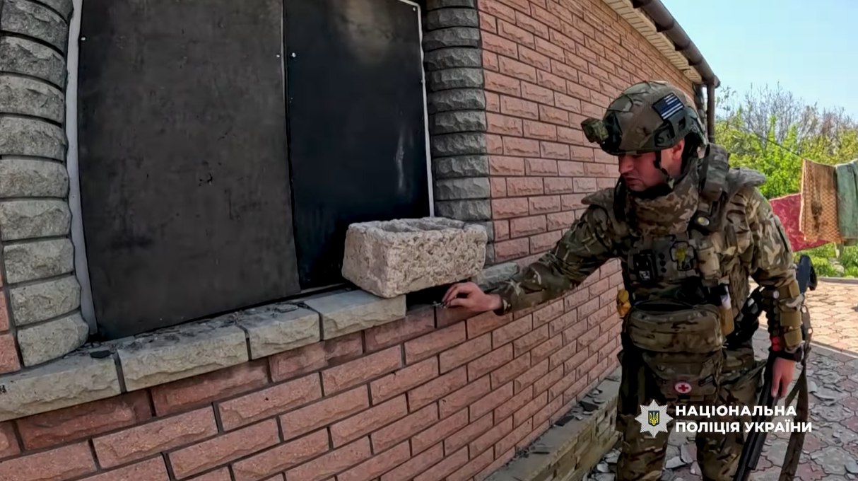 З Покровська евакуювали літню жінку, яка 15 днів пролежала без їжі