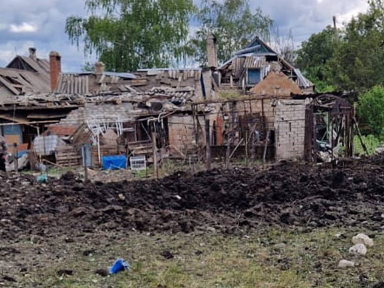 Росіяни атакували Сіверськ, Лиман та Костянтинівку: одна загибла, троє поранених