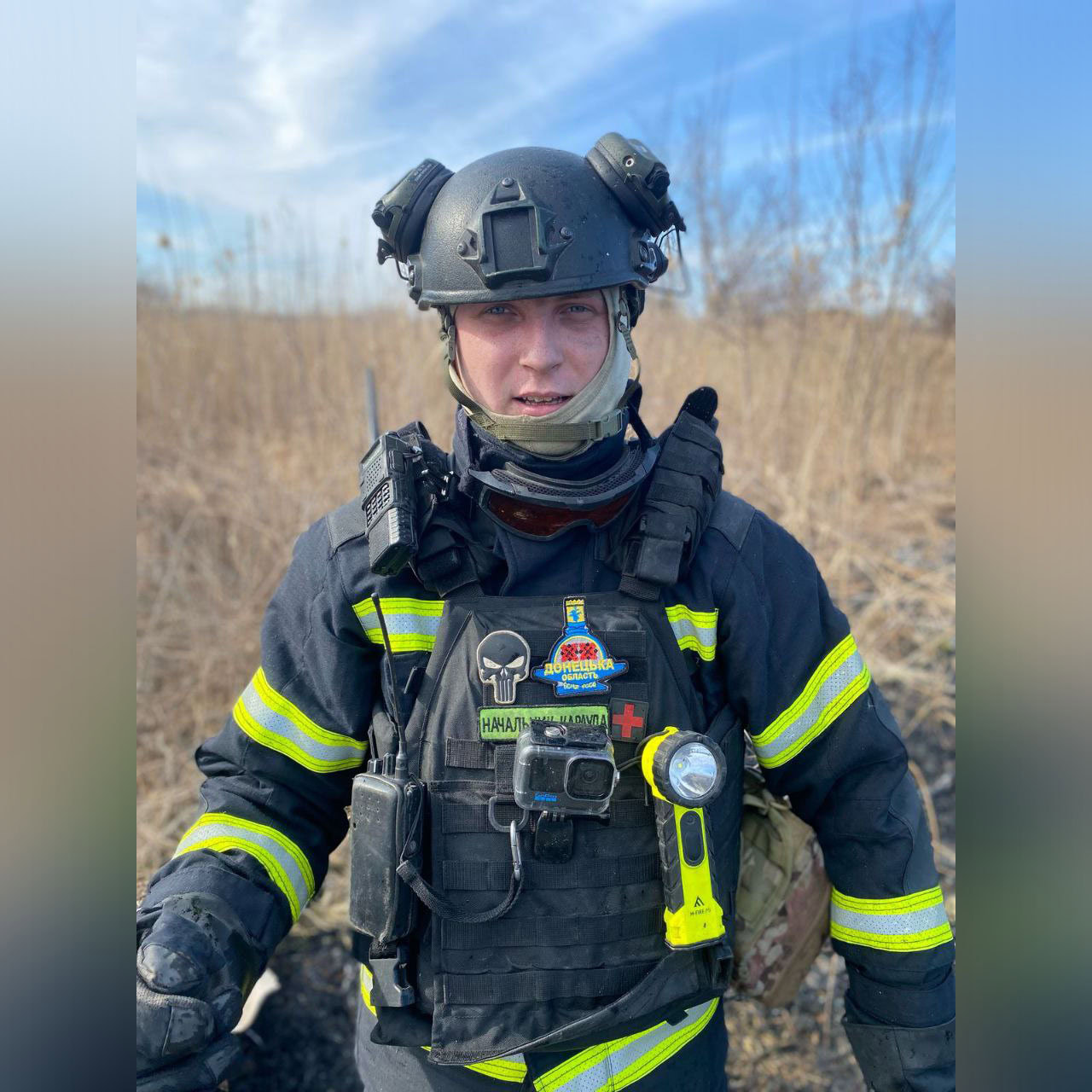 Начальник караулу 40-ї державної пожежно-рятувальної частини 16-го пожежно-рятувального загону ГУ ДСНС України в Донецькій області, капітан служби цивільного захисту Євген Пітенко