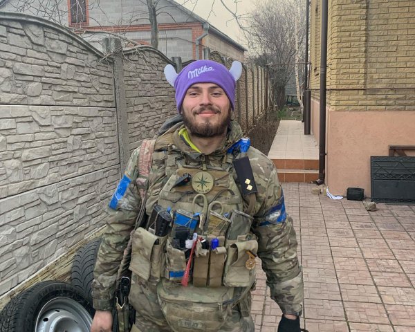Военный Михаил Попов