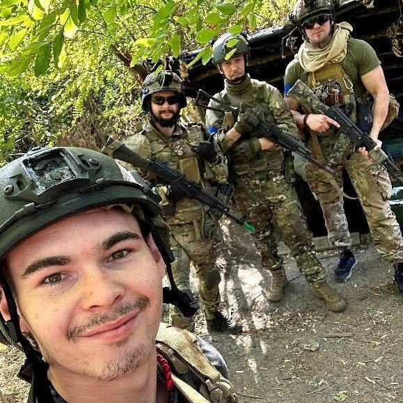 Зображення до посту: Мріяв про будинок біля річки та донечку: згадаймо захисника Артура Калюжного