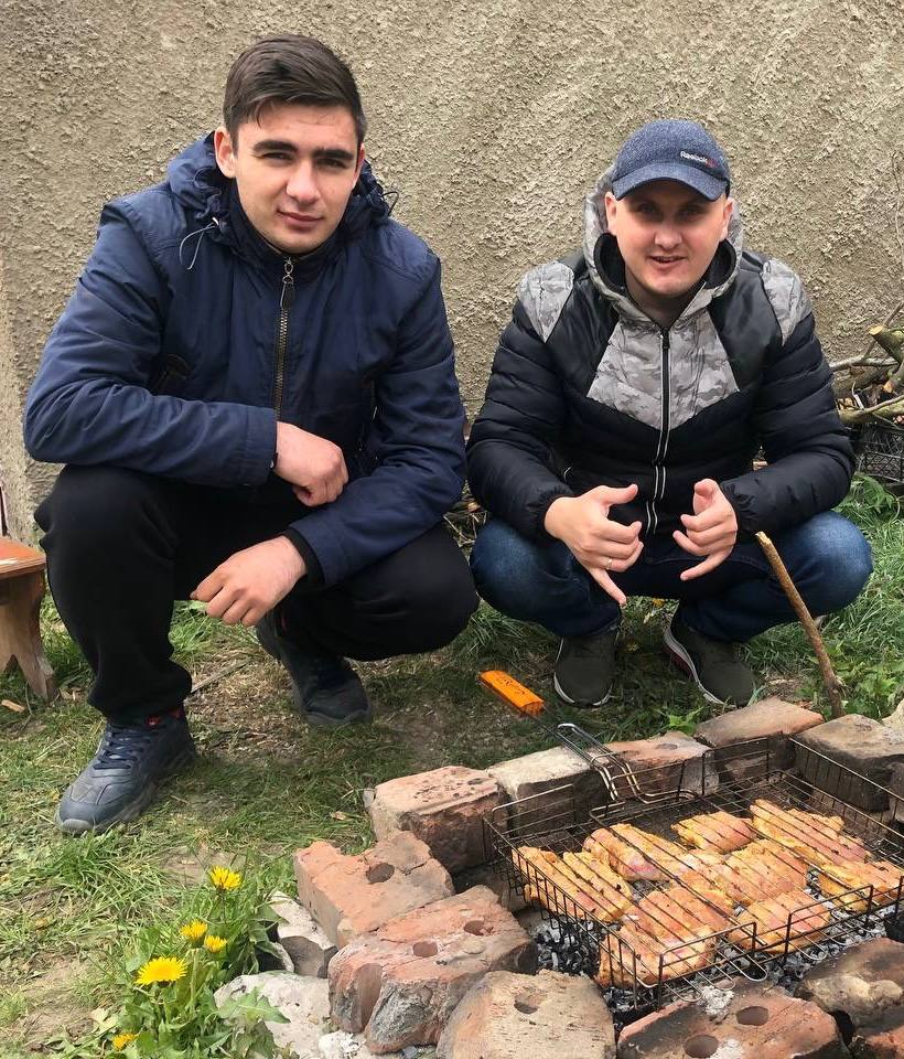 Игорь Кравченко с другом Владимиром