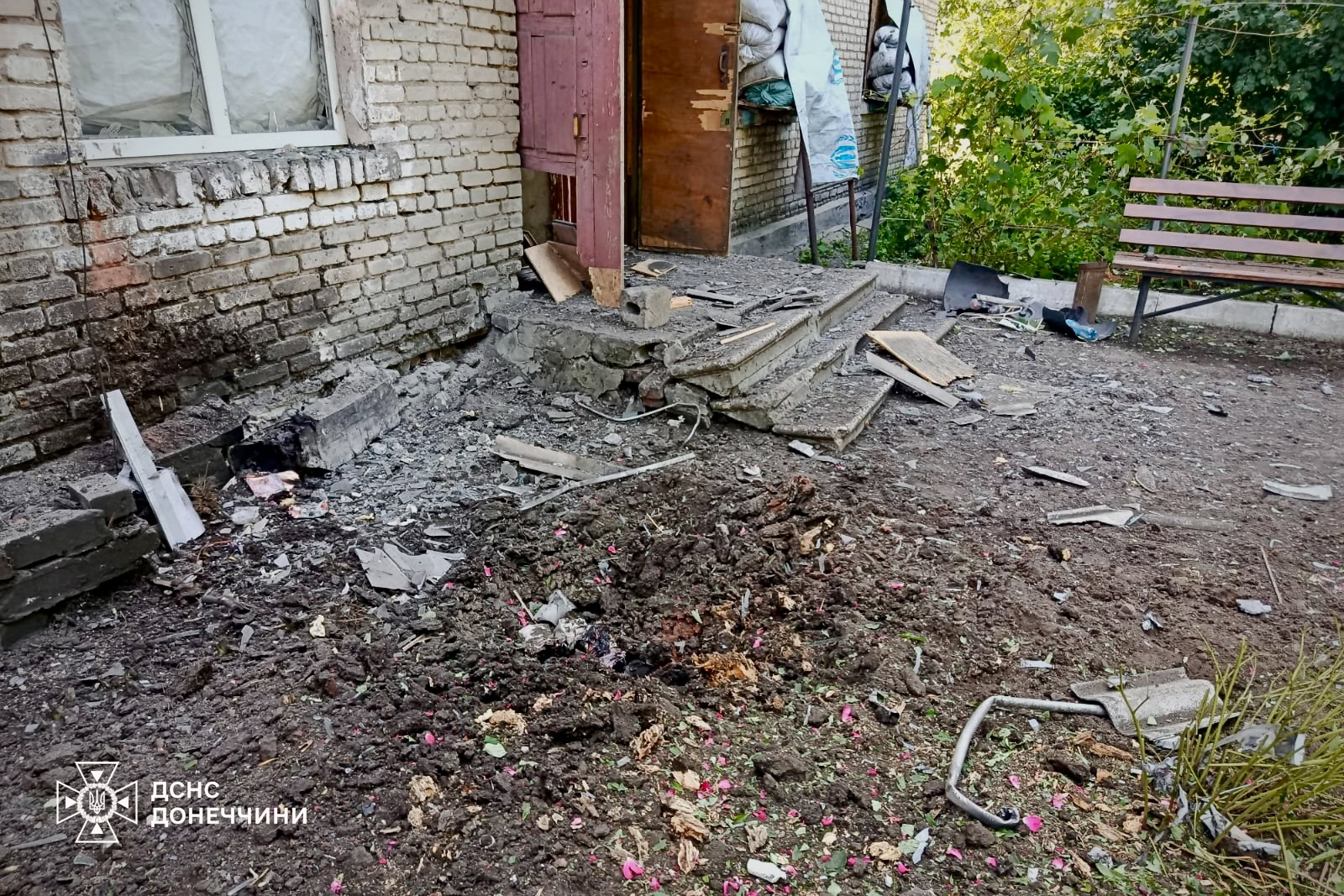 Росіяни вдруге за тиждень атакували пожежну частину у Родинському