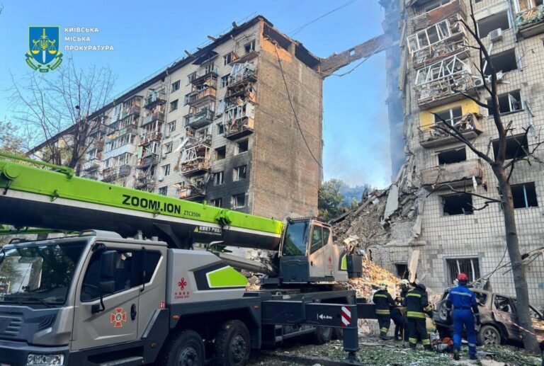 Россия атаковала украинские города, есть погибшие и раненые: что известно о попаданиях в Киеве, Одессе и Запорожье
