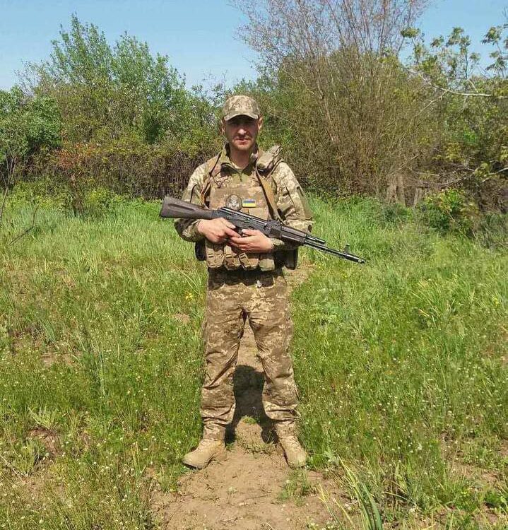 Зображення до посту: Став на захист країни, аби з гідністю дивитись синам в очі: згадаймо 42-річного Федора Наливайка, який помер після численних поранень